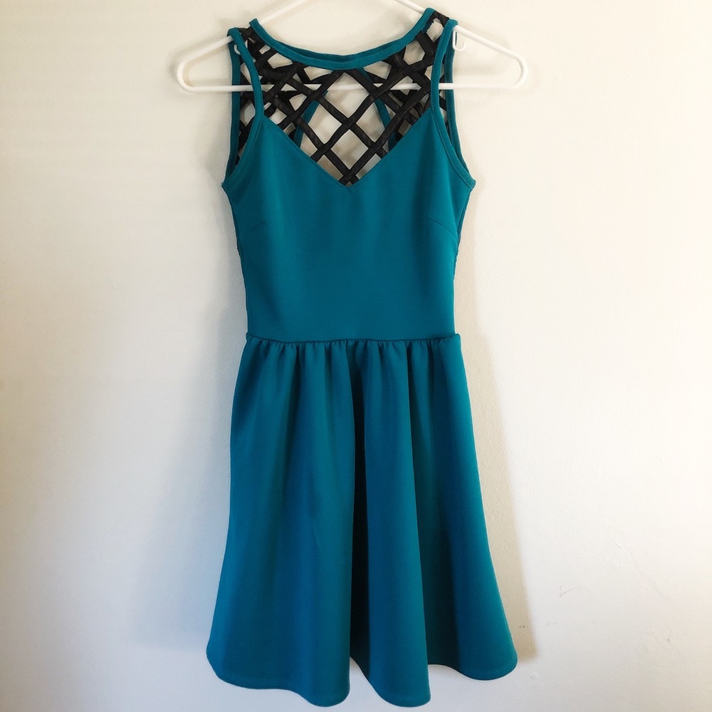 Material Girl Strappy Teal Sleeveless Dress XS - Picture 3 of 4